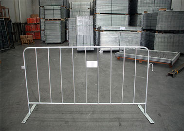 Metal gighway crowd control barriers steel traffic brrier customized size